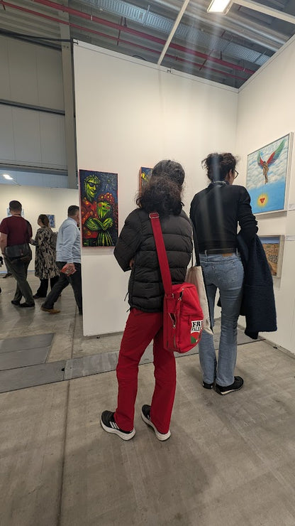 Jasmin Meirose zeigt erstmalig a spark in the desert auf einer Kunstausstellung in köln